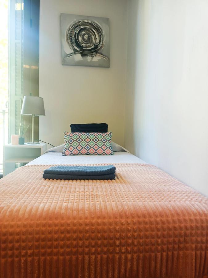 برشلونة By Plaza Urquinaona Rooms المظهر الخارجي الصورة
